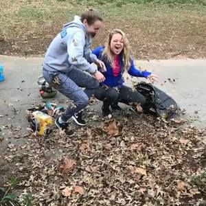 Meet your Posher, Noelle